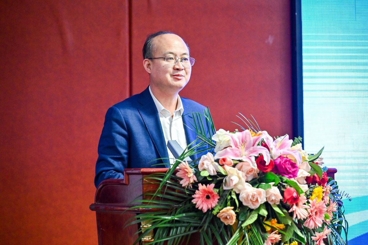 澳门永利网址8553官网党委常委、副校长张国兴致欢迎词